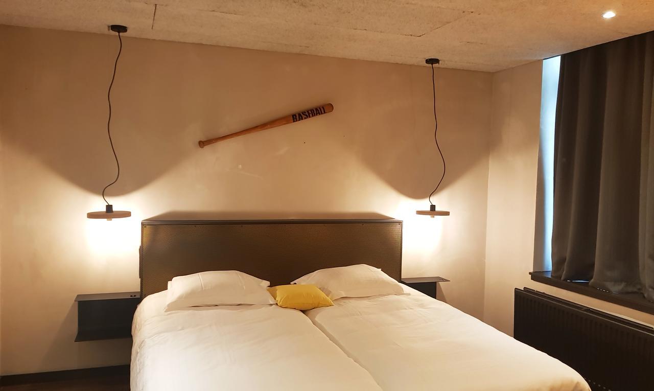 Hotel Upstairs 3*