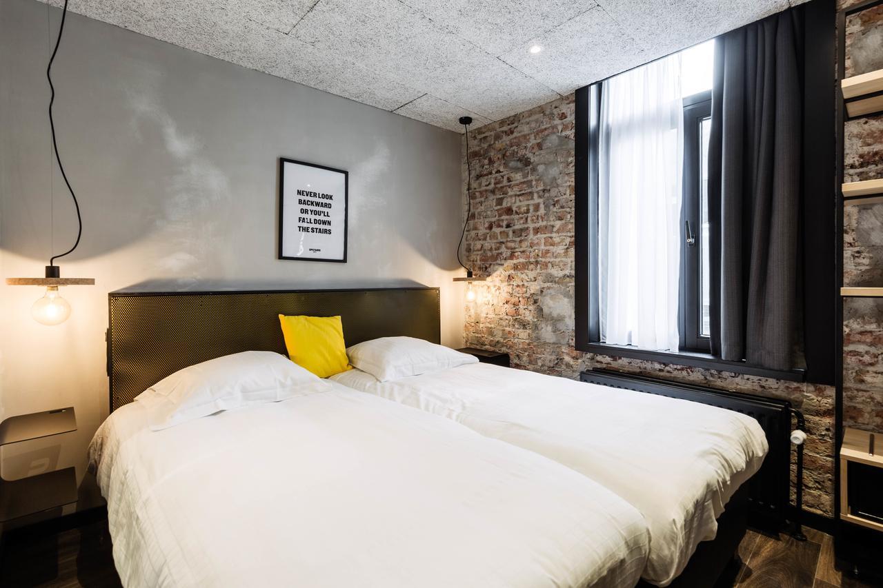 Hotel Upstairs 3*